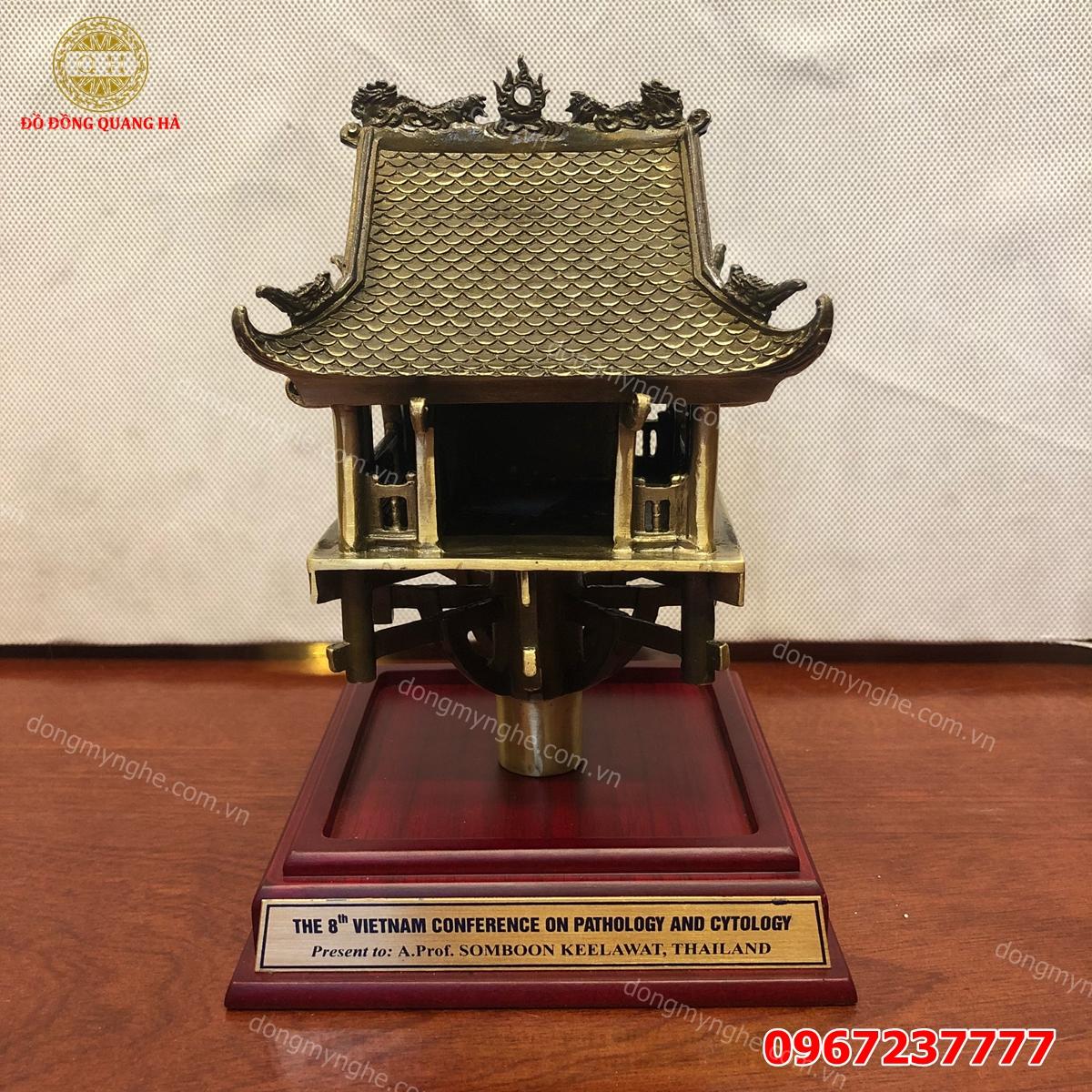 Chùa một cột bằng đồng 1