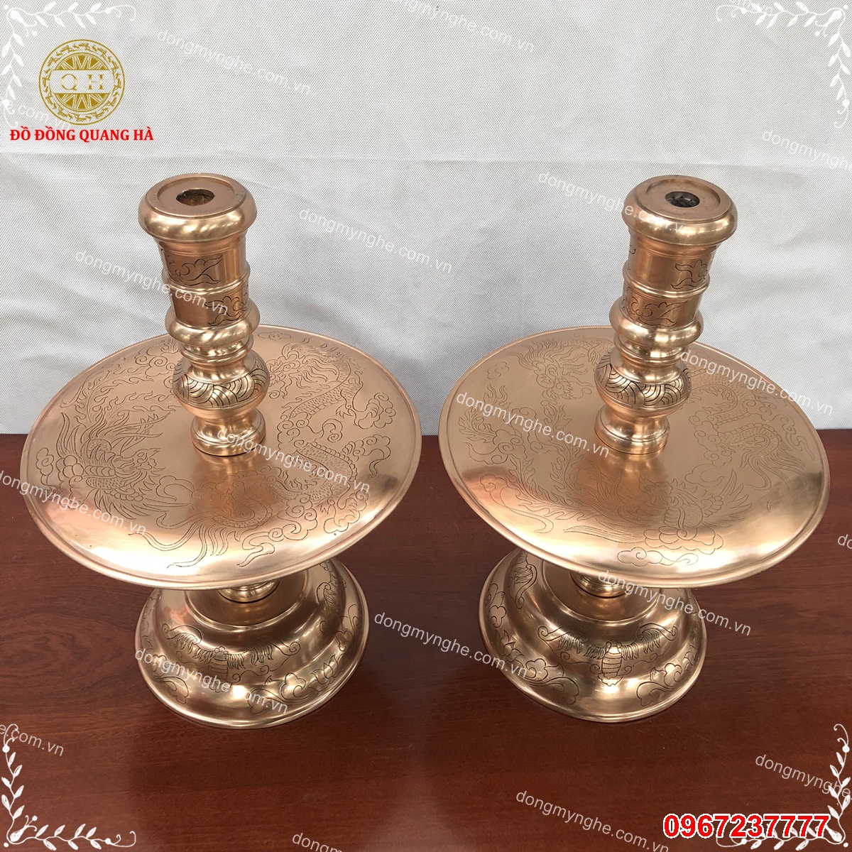 Chân nến đồng 8