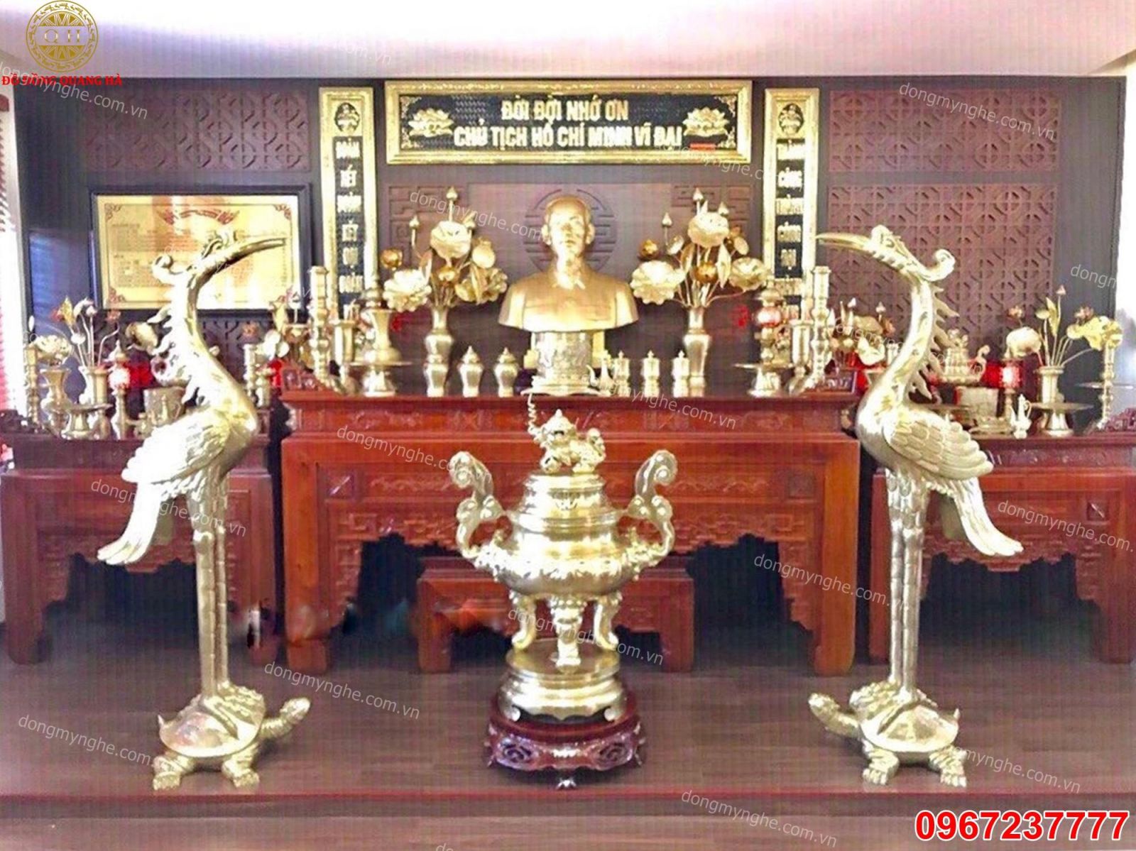 Cách bày bàn thờ thần tài 2