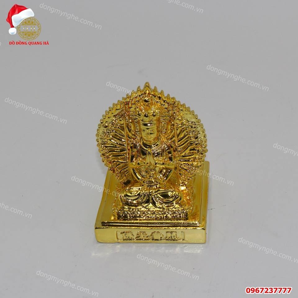 Tượng Phật thiên thủ thiên nhãn 