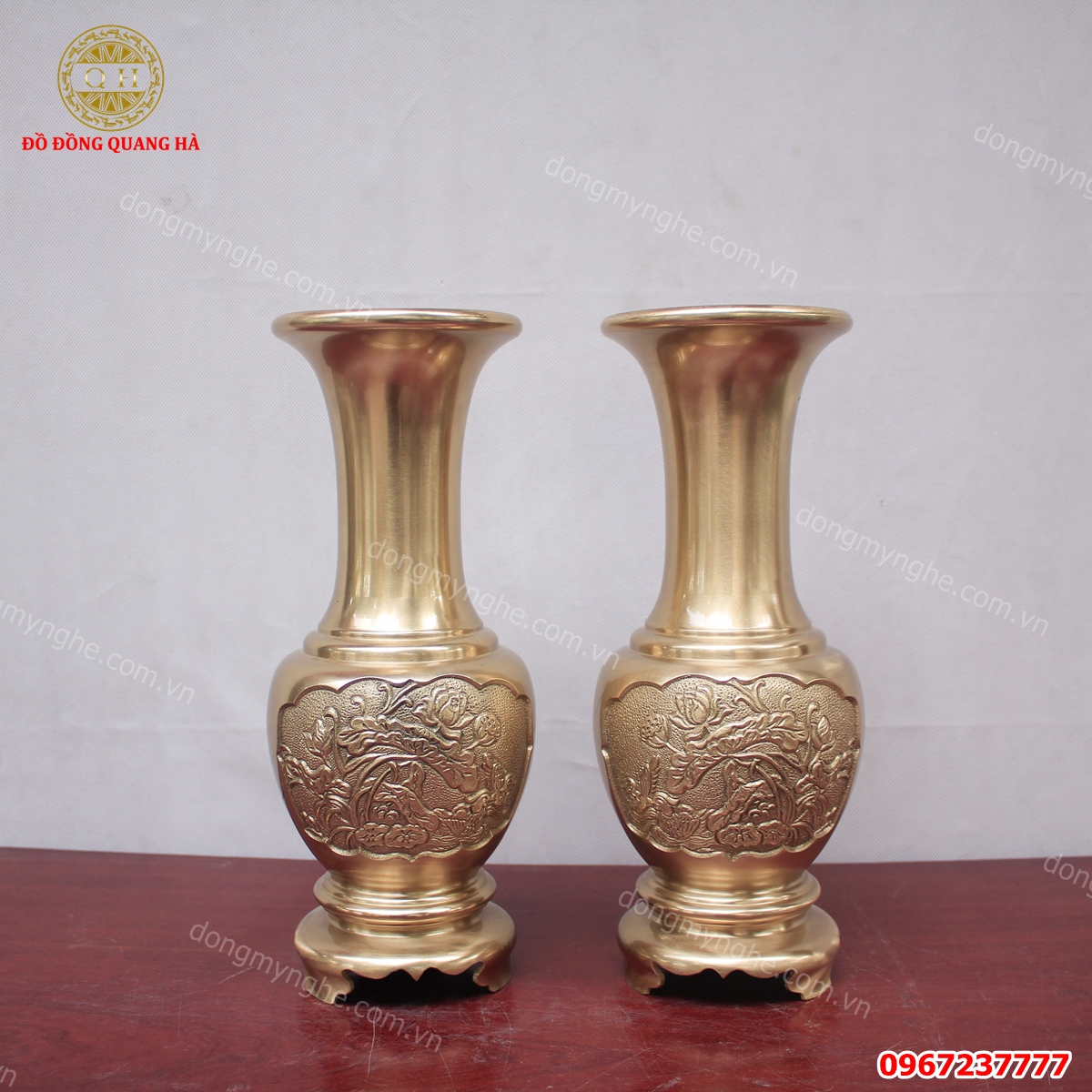 Lọ hoa để bàn thờ Lọ hoa để bàn thờ