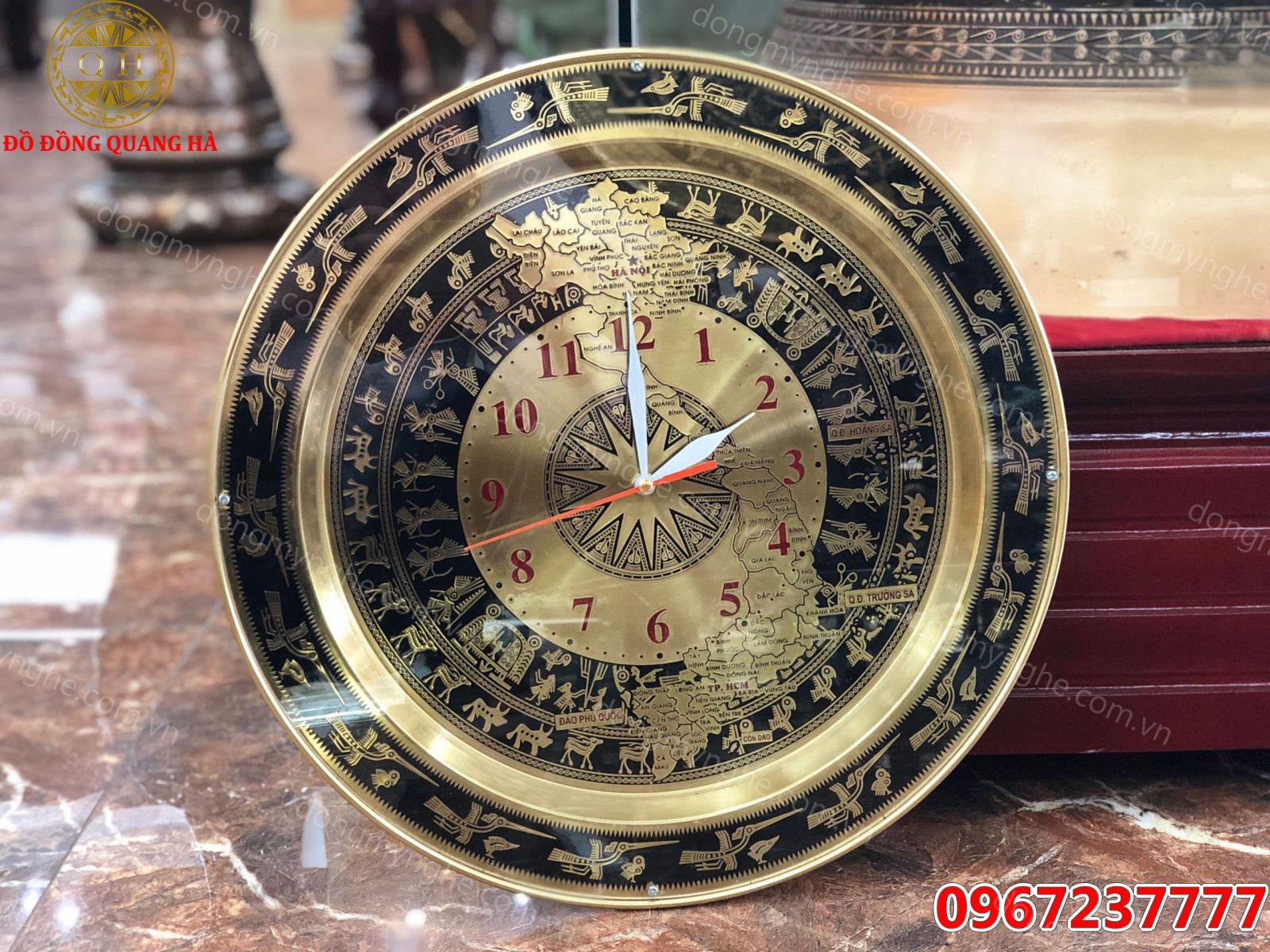 Đồng hồ mặt trống đồng 