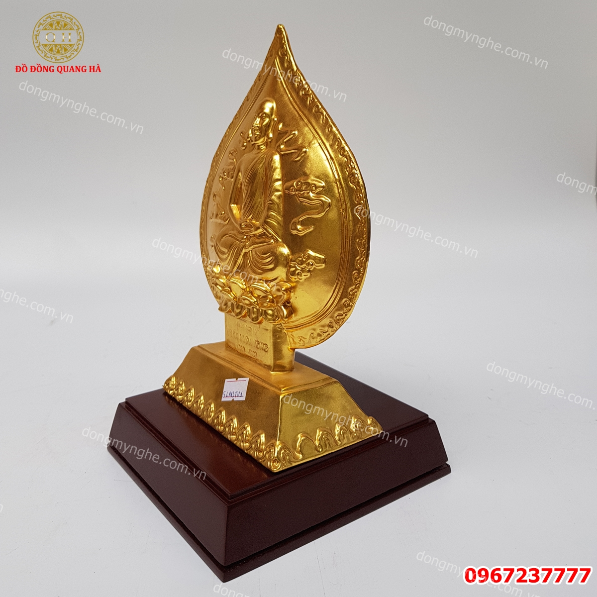 Lá bồ đề mạ vàng 