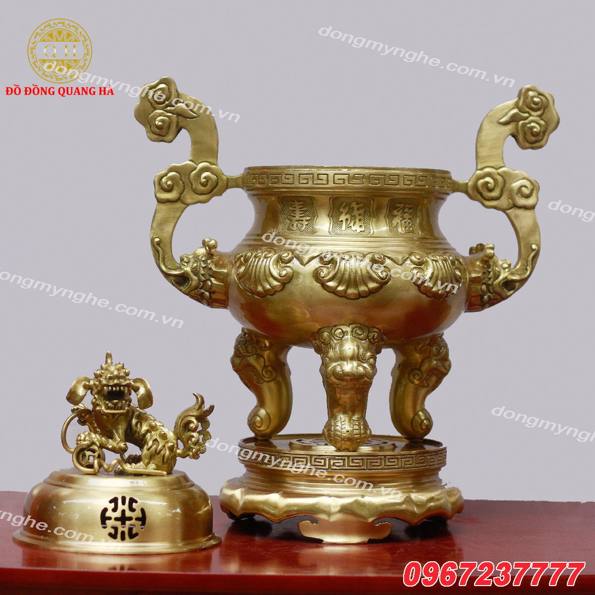 Lư hương cắm nhang