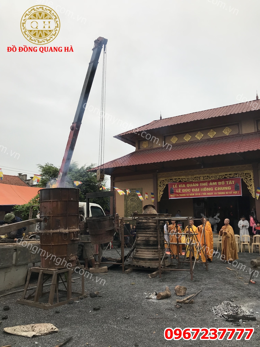 Đúc chuông đồng Đúc chuông đồng