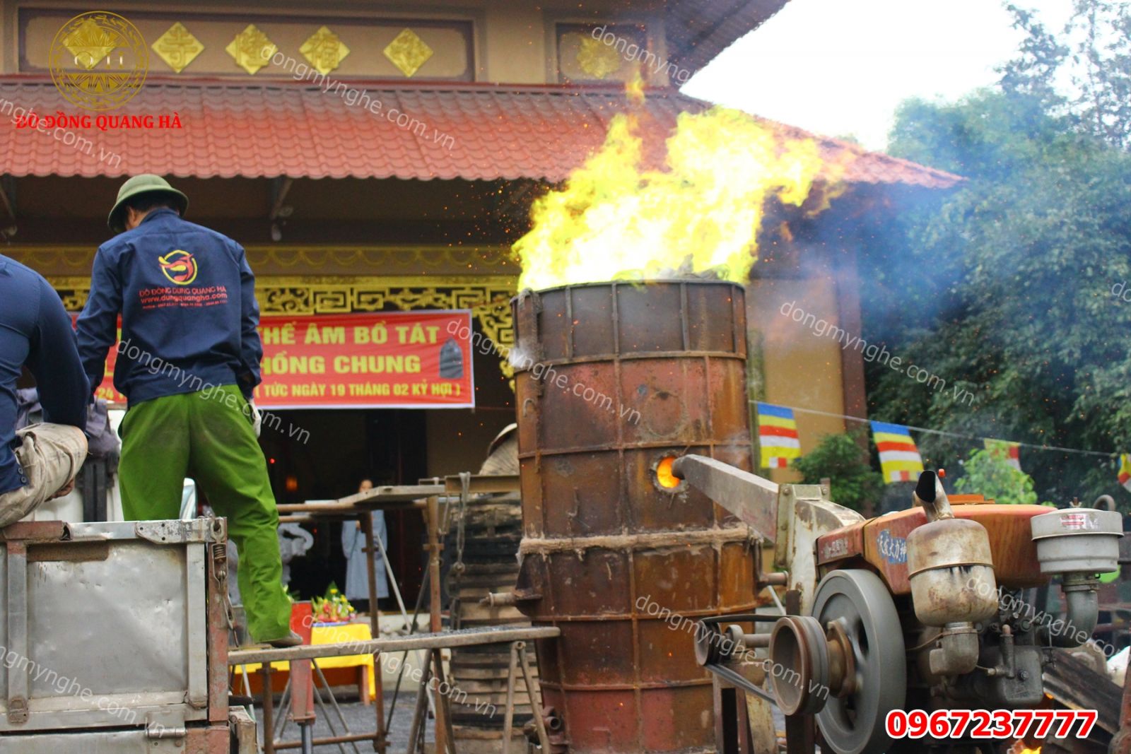 Đúc chuông đồng Đúc chuông đồng