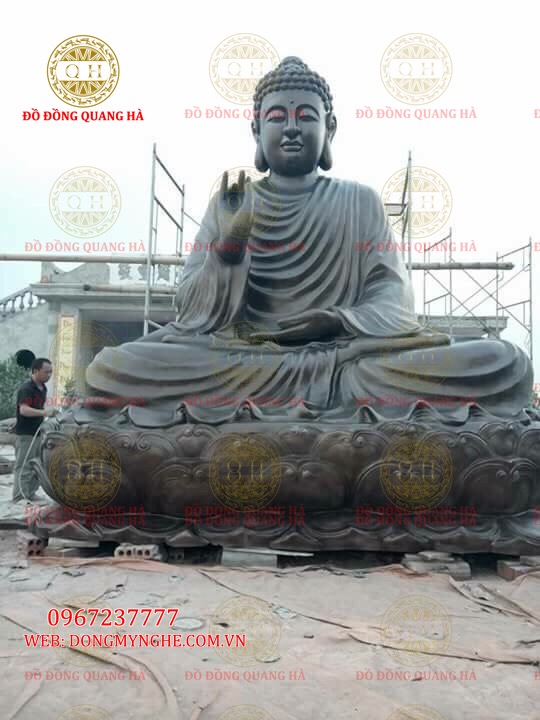 Đúc tượng phật 