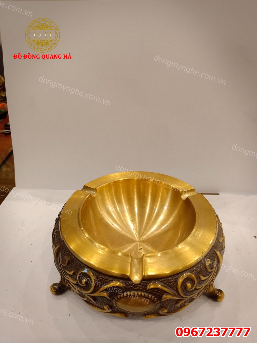 Gạt tàn thuốc lá 