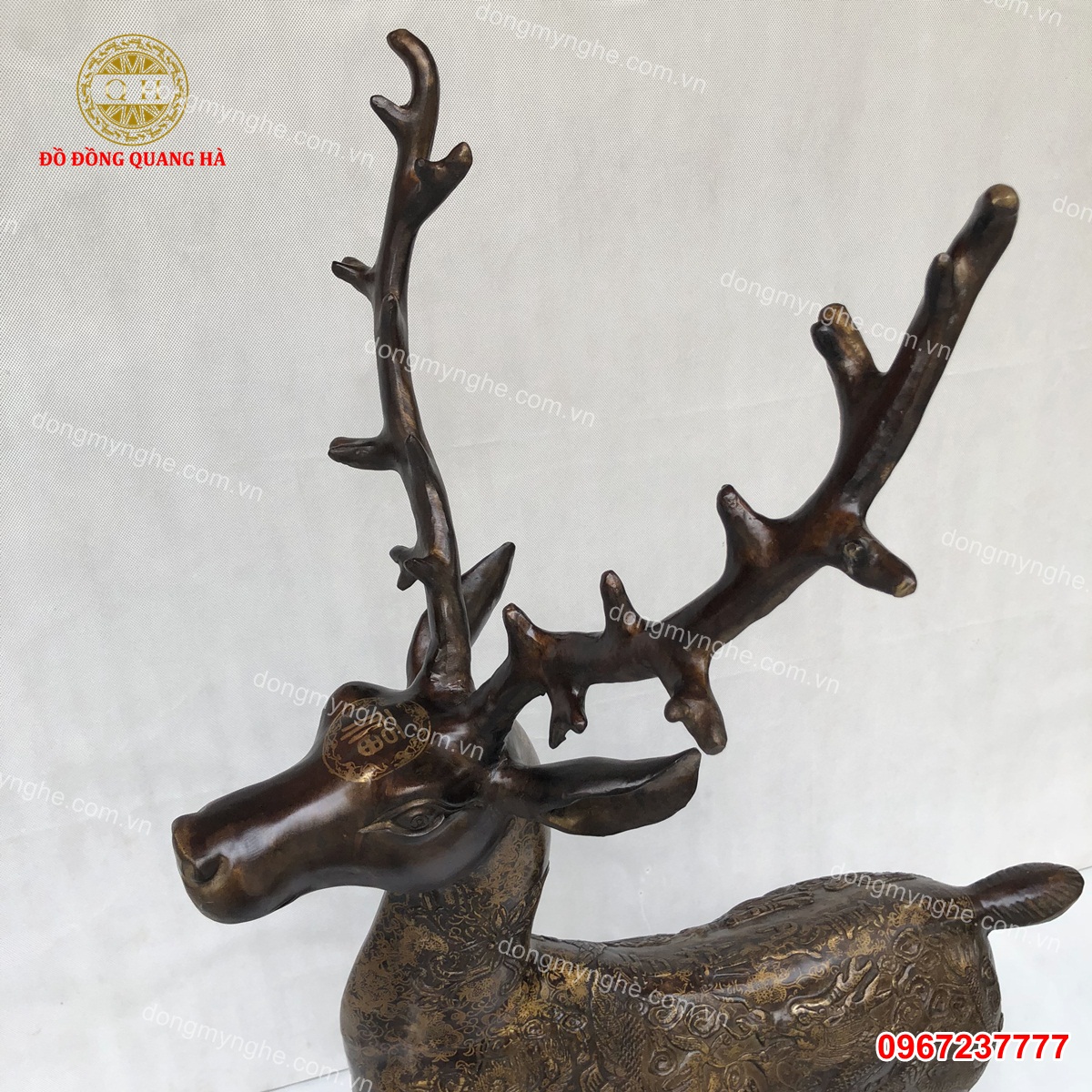 Tượng hươu trang trí