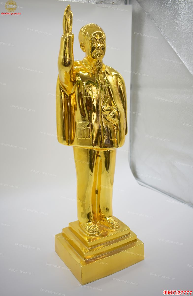 Tượng Bác bằng đồng  Tượng Bác bằng đồng