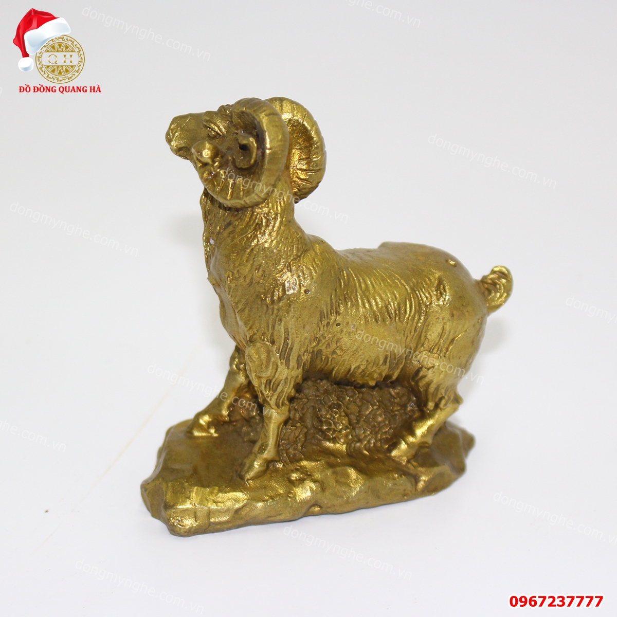 Tượng dê phong thủy 