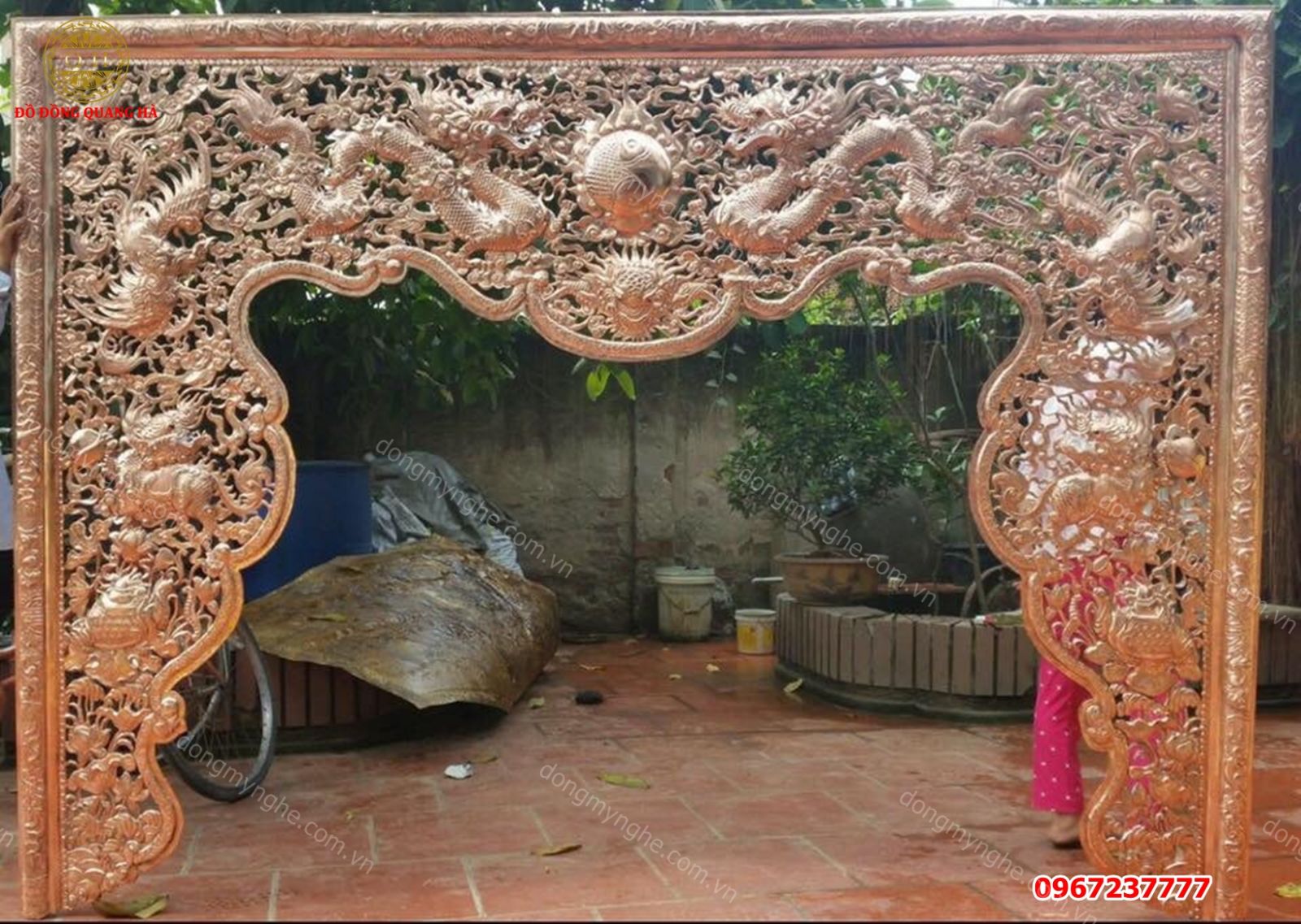 Cửa võng thờ Cửa võng thờ