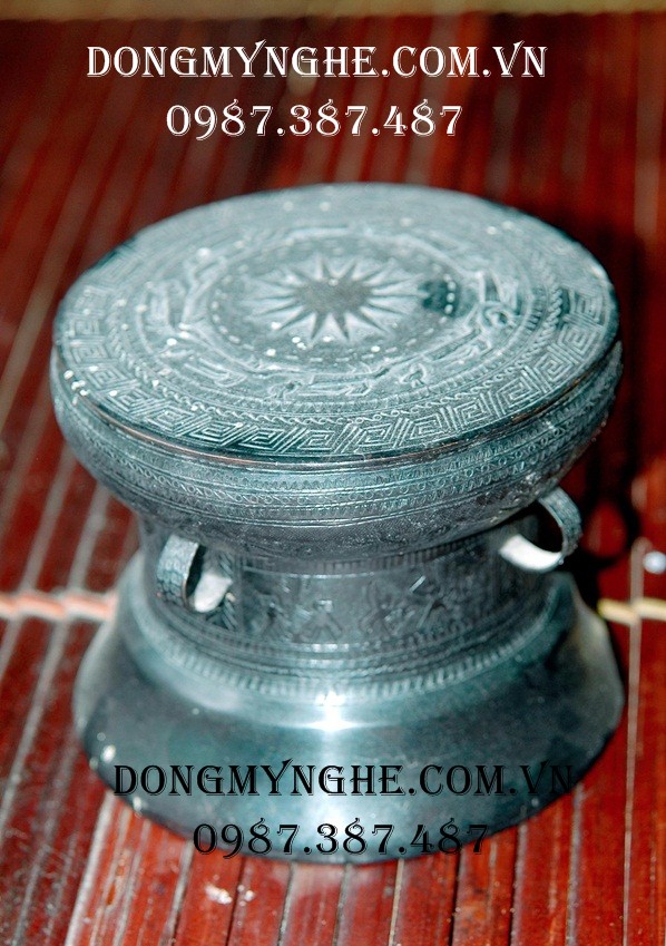 Trống đồng Ngọc Lũ 