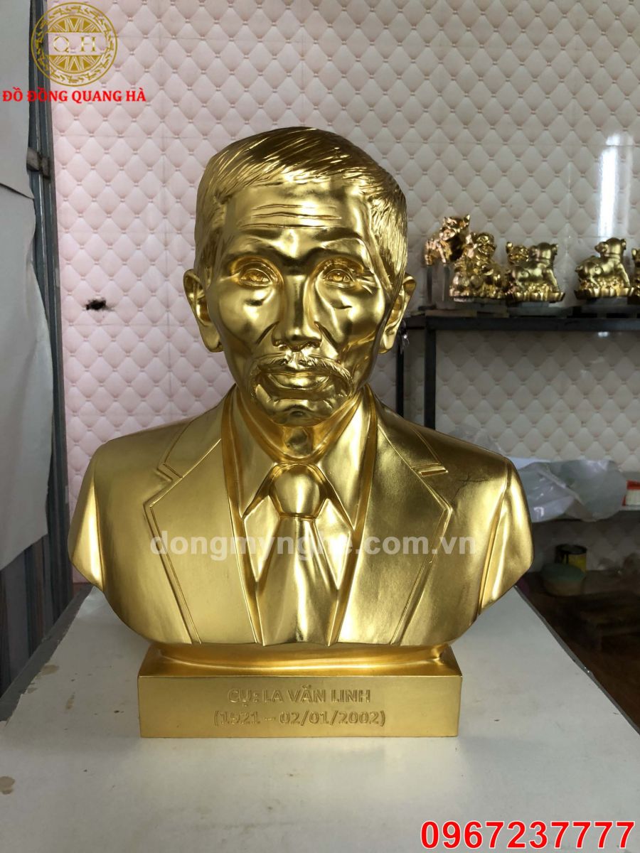 Đúc tượng đống bán thân