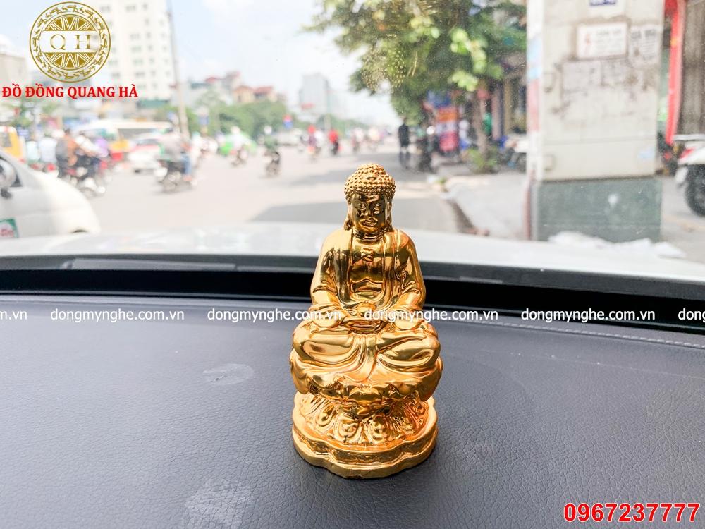 Tượng Phật để xe ô tô