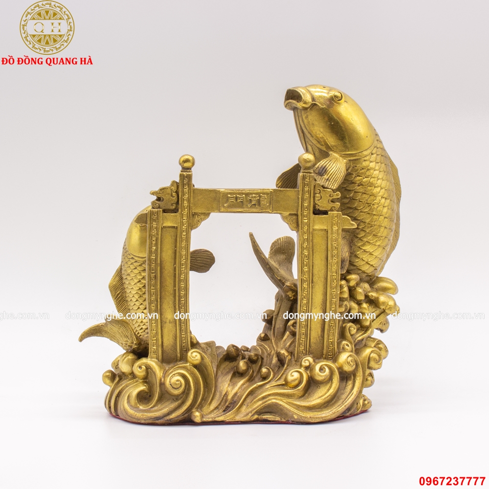 Tượng cá chép vượt vũ môn Tượng cá chép vượt vũ môn