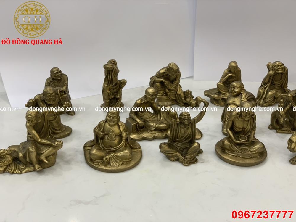 Bán tượng 18 vị La Hán  Bán tượng 18 vị La Hán