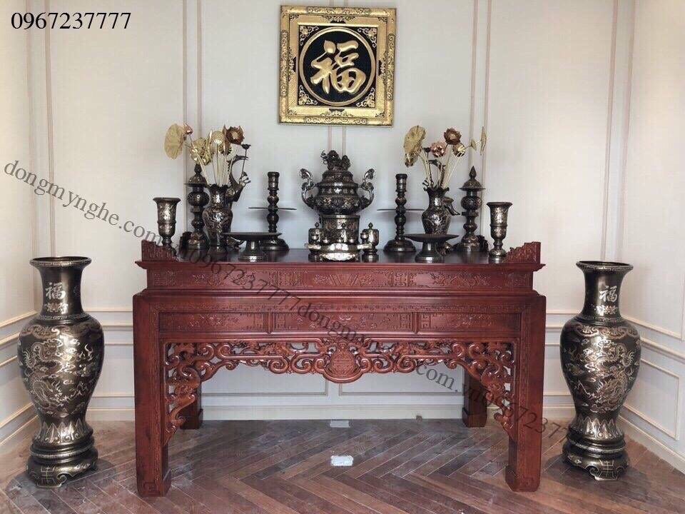Bàn thờ gia tiên Bàn thờ gia tiên