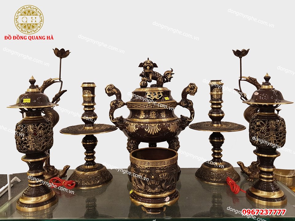 Bộ đỉnh đồng  Bộ đỉnh đồng