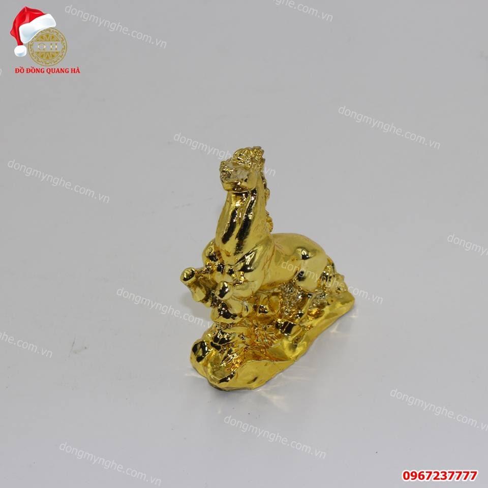 Tượng ngựa phong thủy Tượng ngựa phong thủy