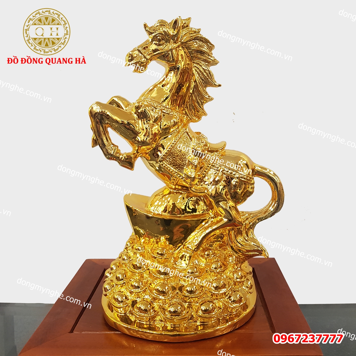 Tượng ngựa phong thủy Tượng ngựa phong thủy