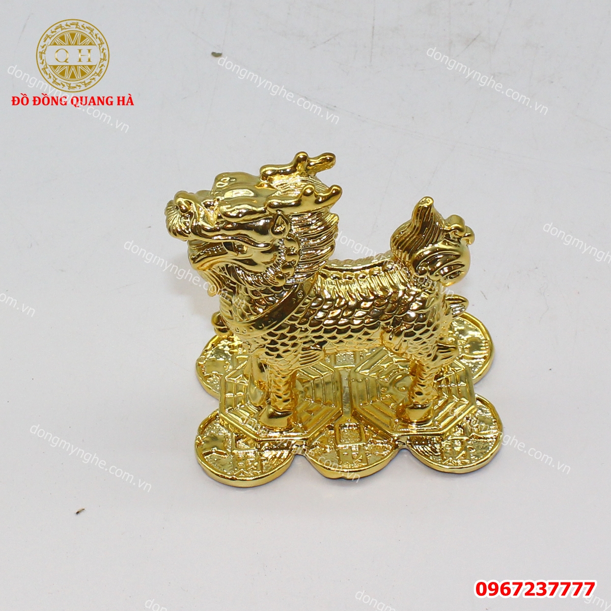 Kỳ lân mạ vàng 