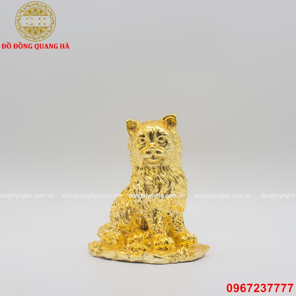 Tượng mèo may mắn 