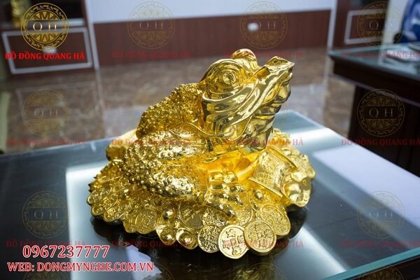 Ý nghĩa cóc ngậm tiền 