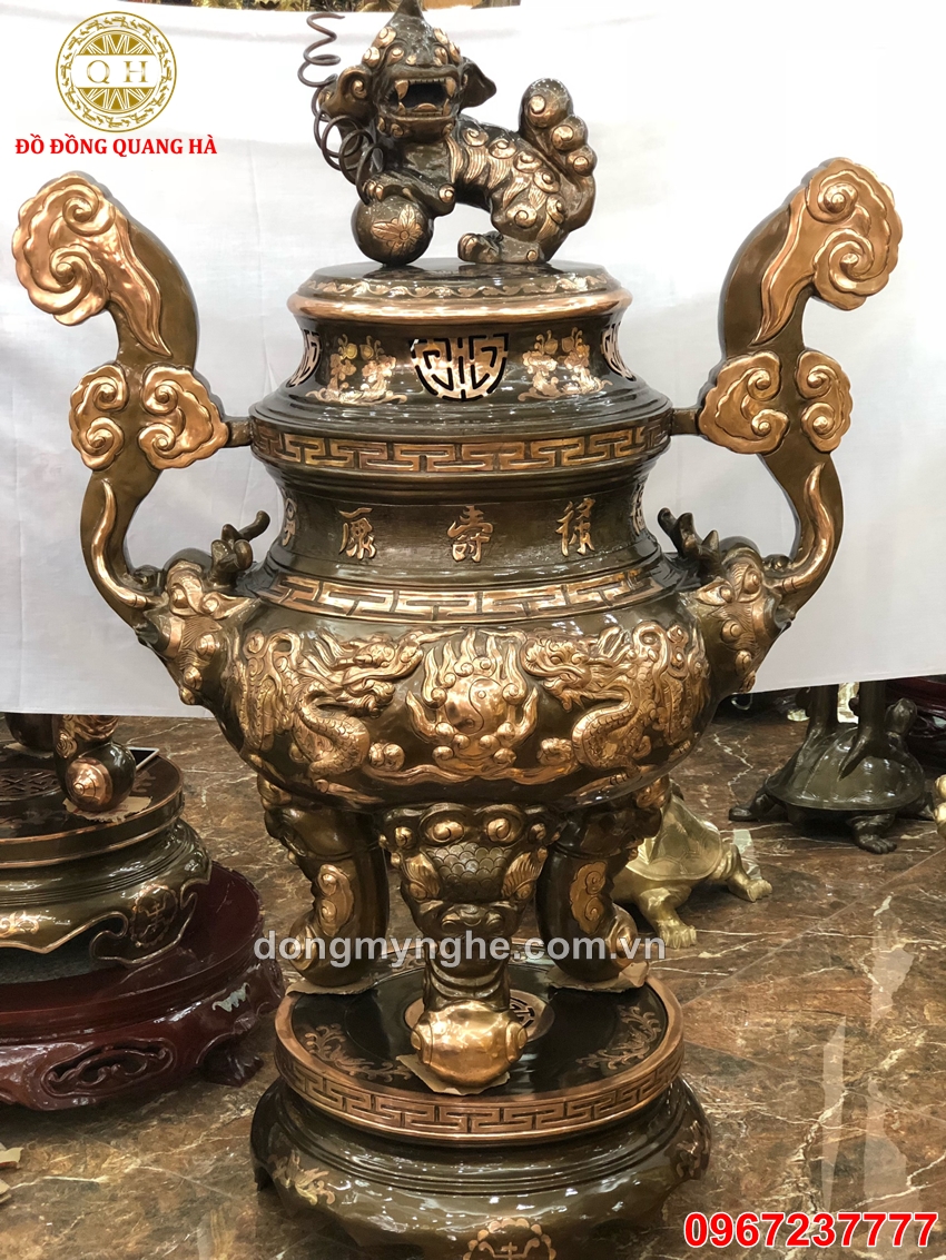 Đỉnh hương bằng đồng