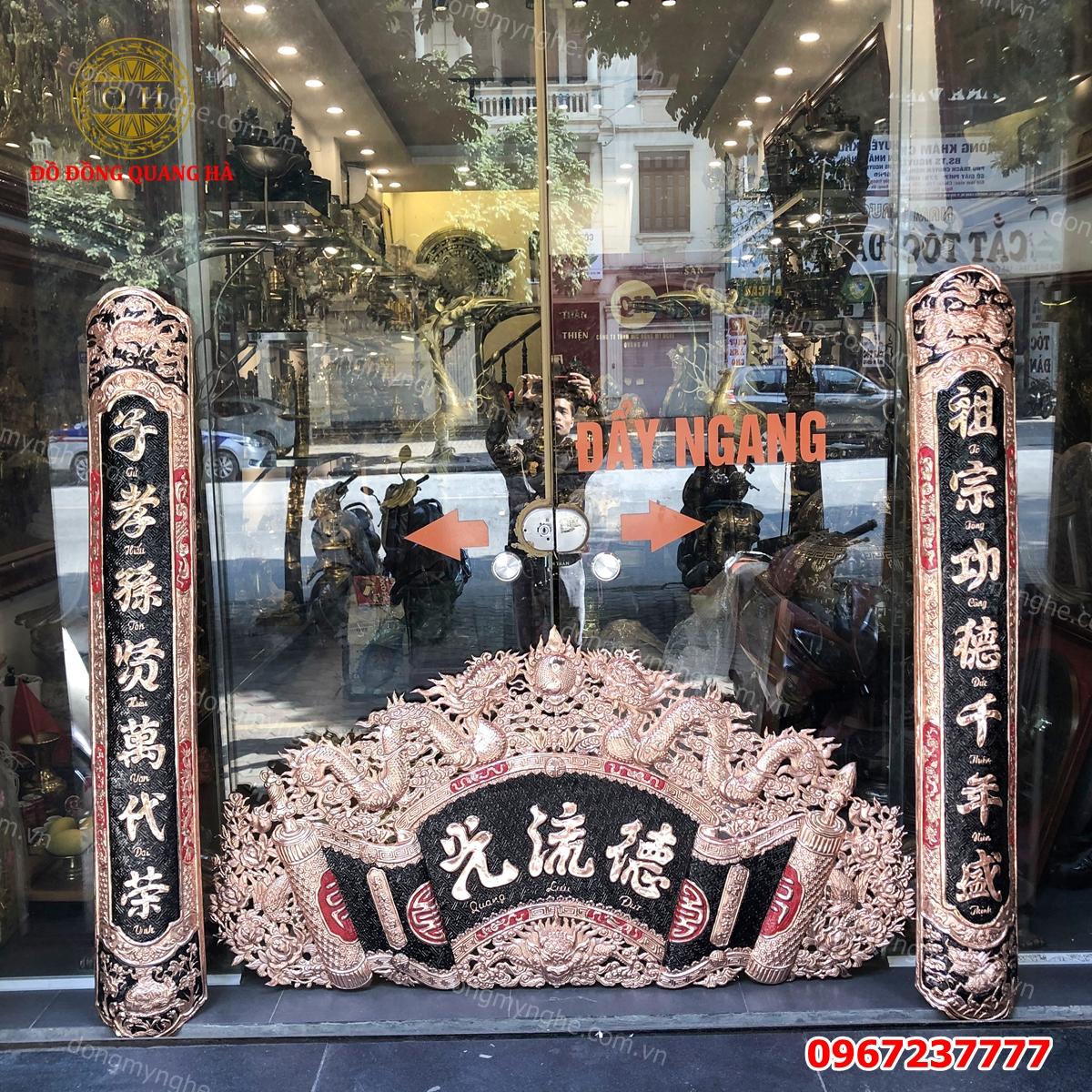 Các mẫu cuốn thư câu đối