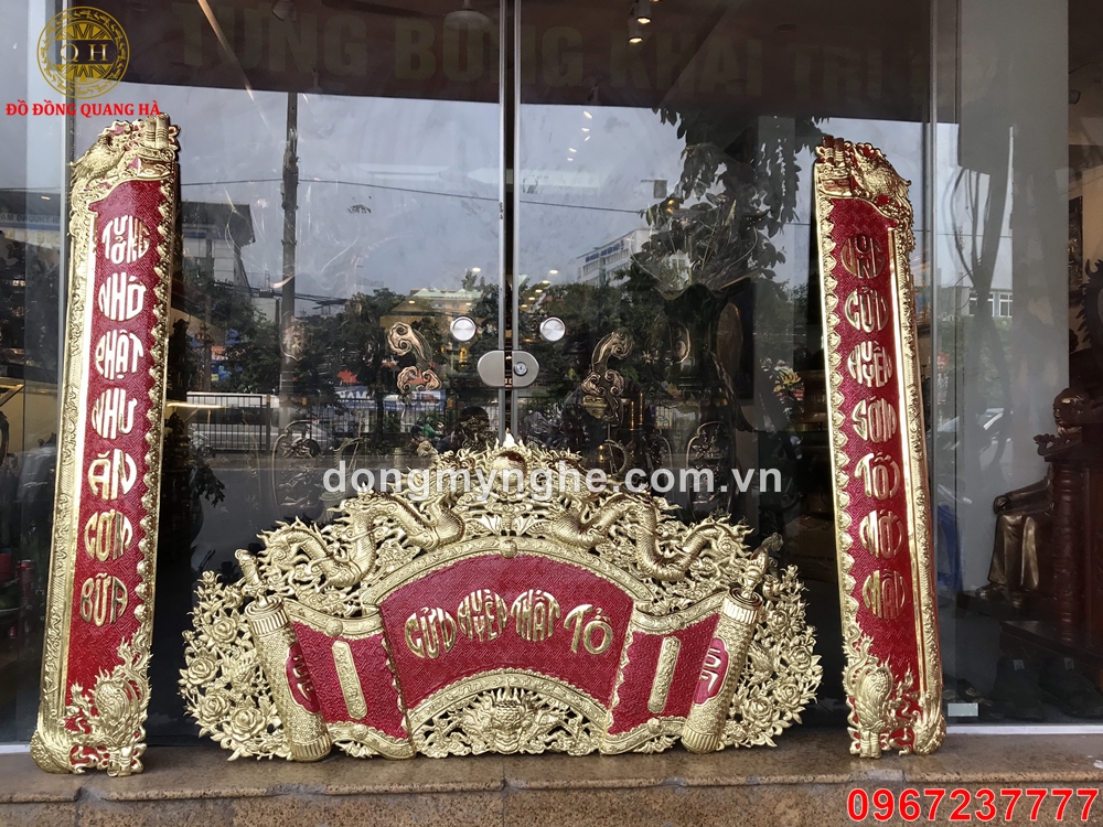 Các mẫu cuốn thư câu đối