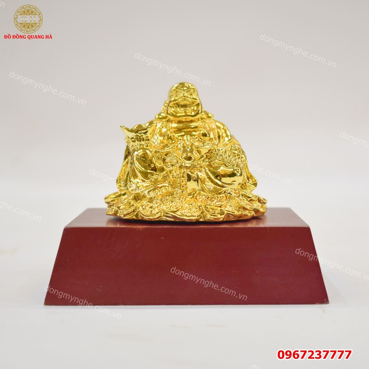 Tượng phật di lặc để xe ô tô Tượng phật di lặc để xe ô tô