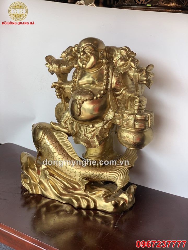 ý nghĩa tượng di lặc cưỡi cá chép