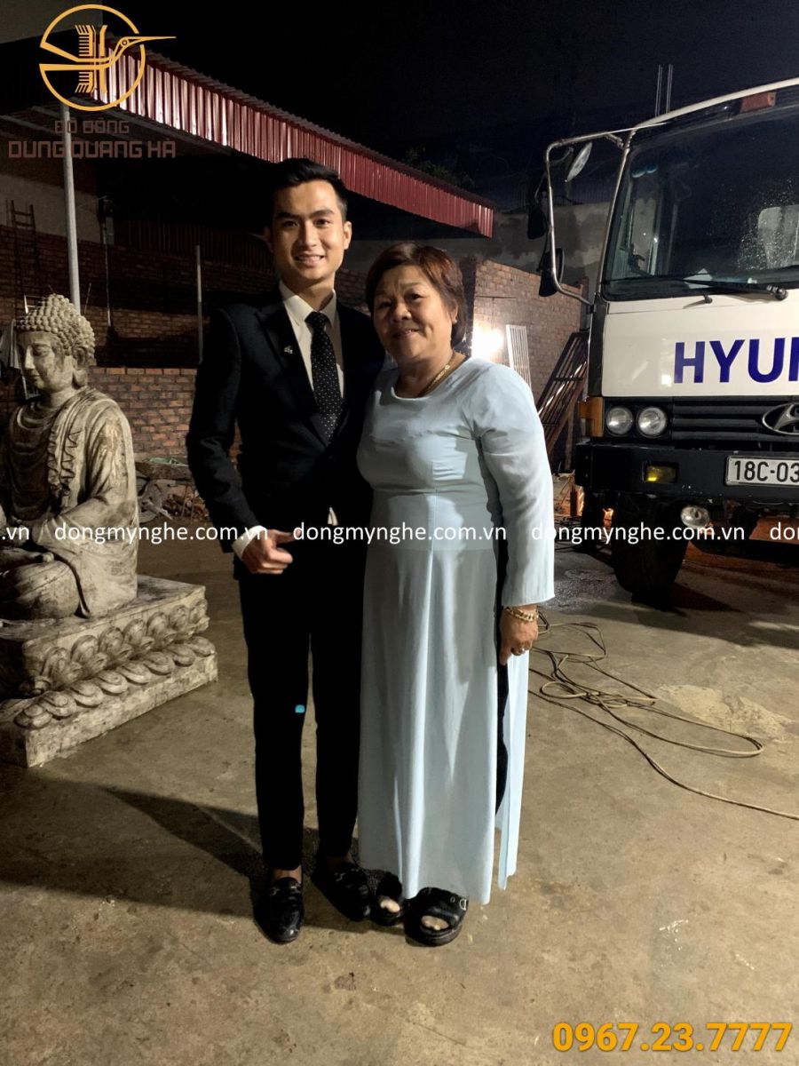 đúc tượng phật thích ca đúc đồng Quang Hà