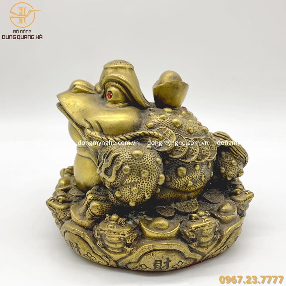 cóc ba chân bằng đồng cóc ba chân bằng đồng