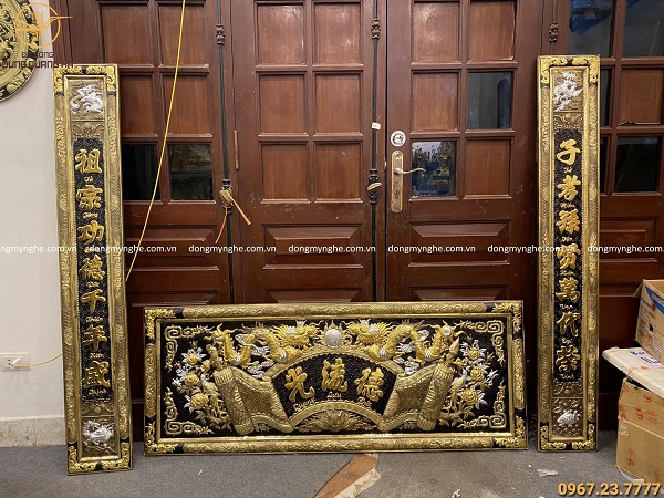 chuyên hoàng phi câu đối 