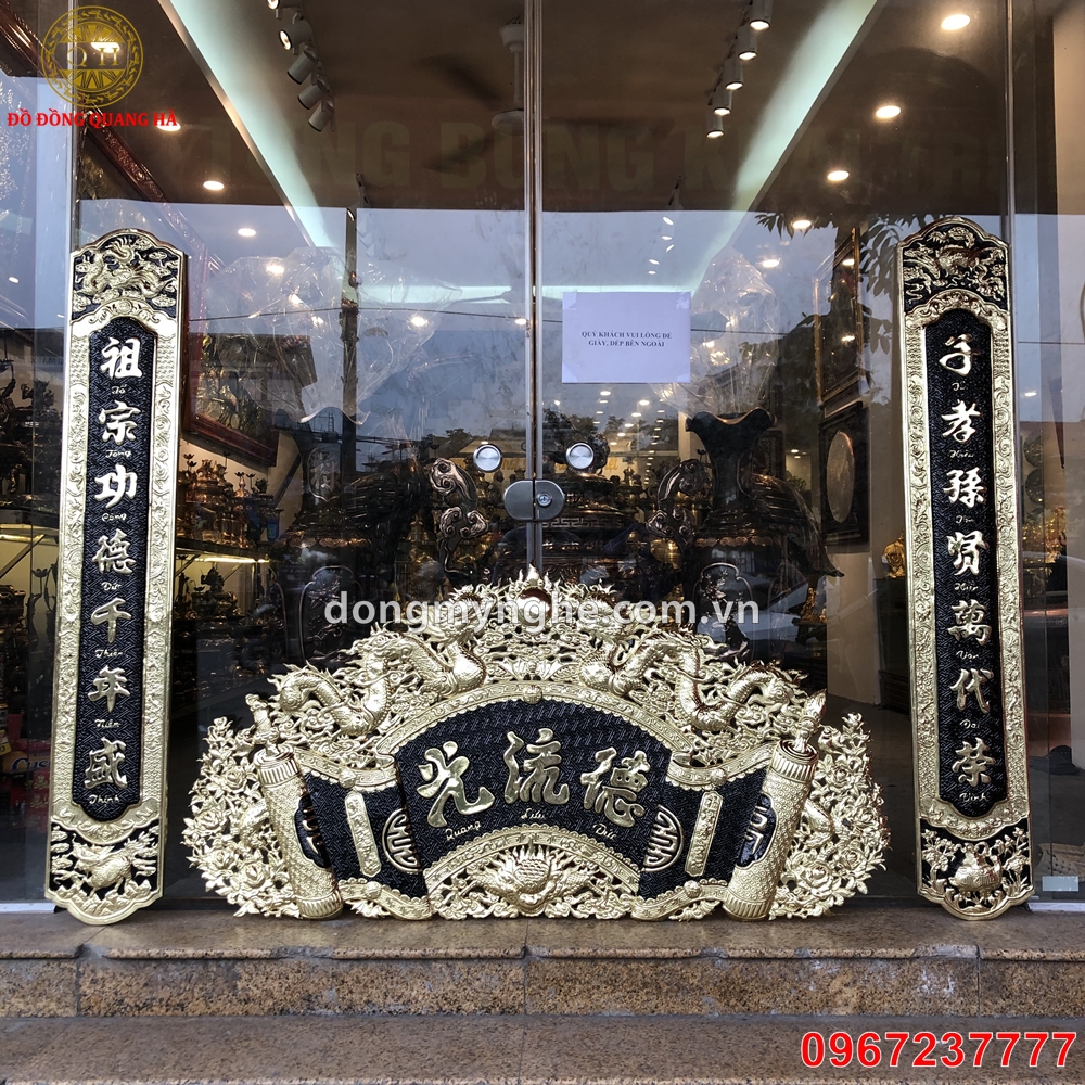 Bộ cuốn thư câu đối đồng vàng sơn đen mẫu hoành phi câu đối nhà thờ họ