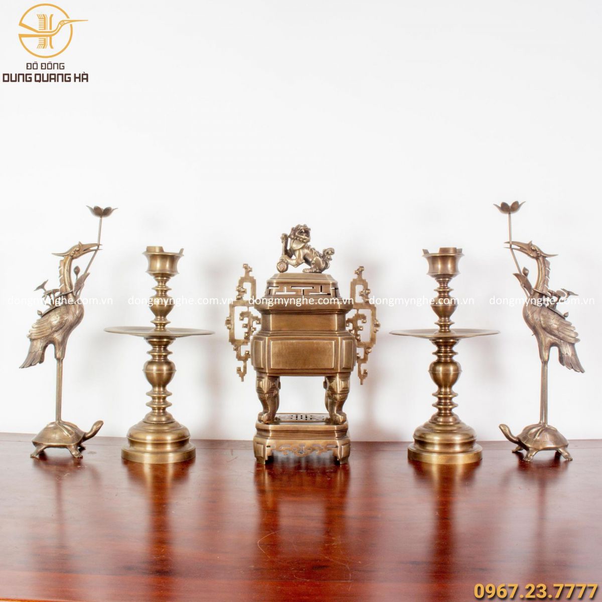 cách bài trí bộ ngũ sự 