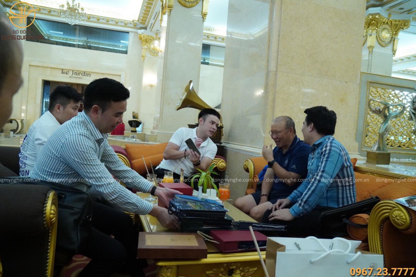 đúc tượng chân dung đúc tượng chân dung