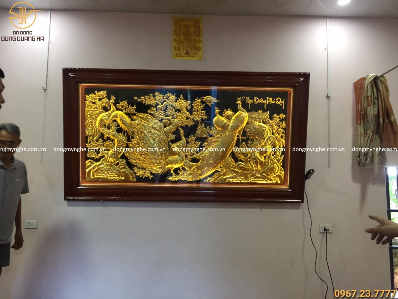 Giao tranh ngọc đường phú quý mạ vàng (có đèn led) tại Ninh Bình Giao tranh ngọc đường phú quý mạ vàng (có đèn led) tại Ninh Bình