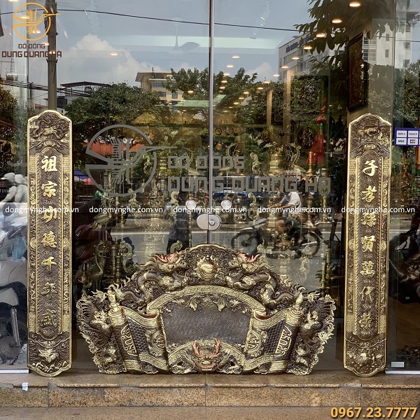 câu đối cuốn thư 