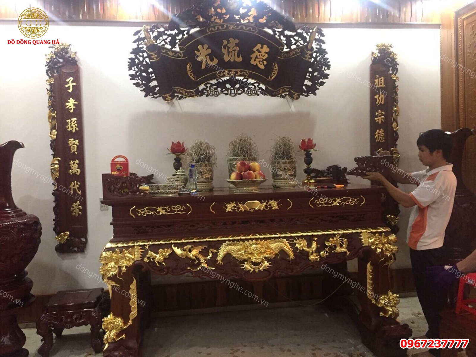 câu đối cuốn thư 