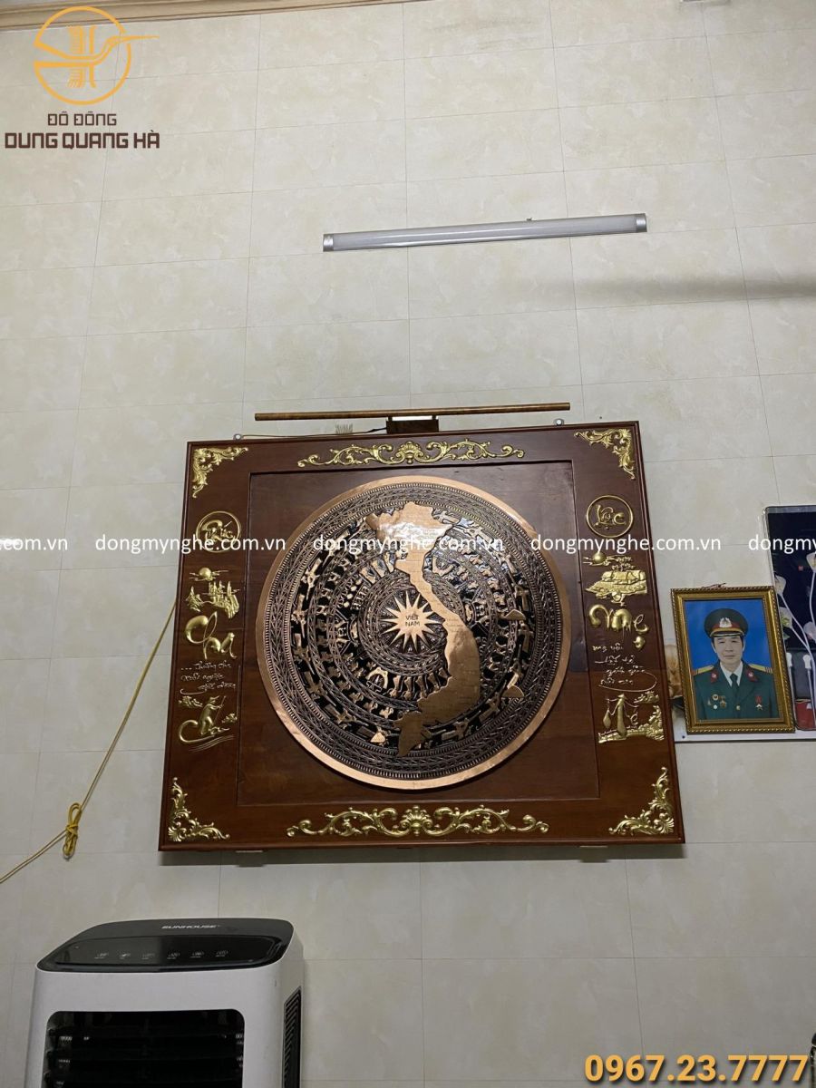 treo tranh mặt trống đồng  treo tranh mặt trống đồng