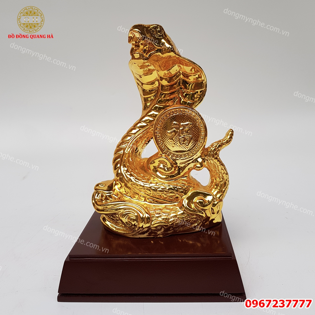 tượng rắn bằng đồng tượng rắn bằng đồng