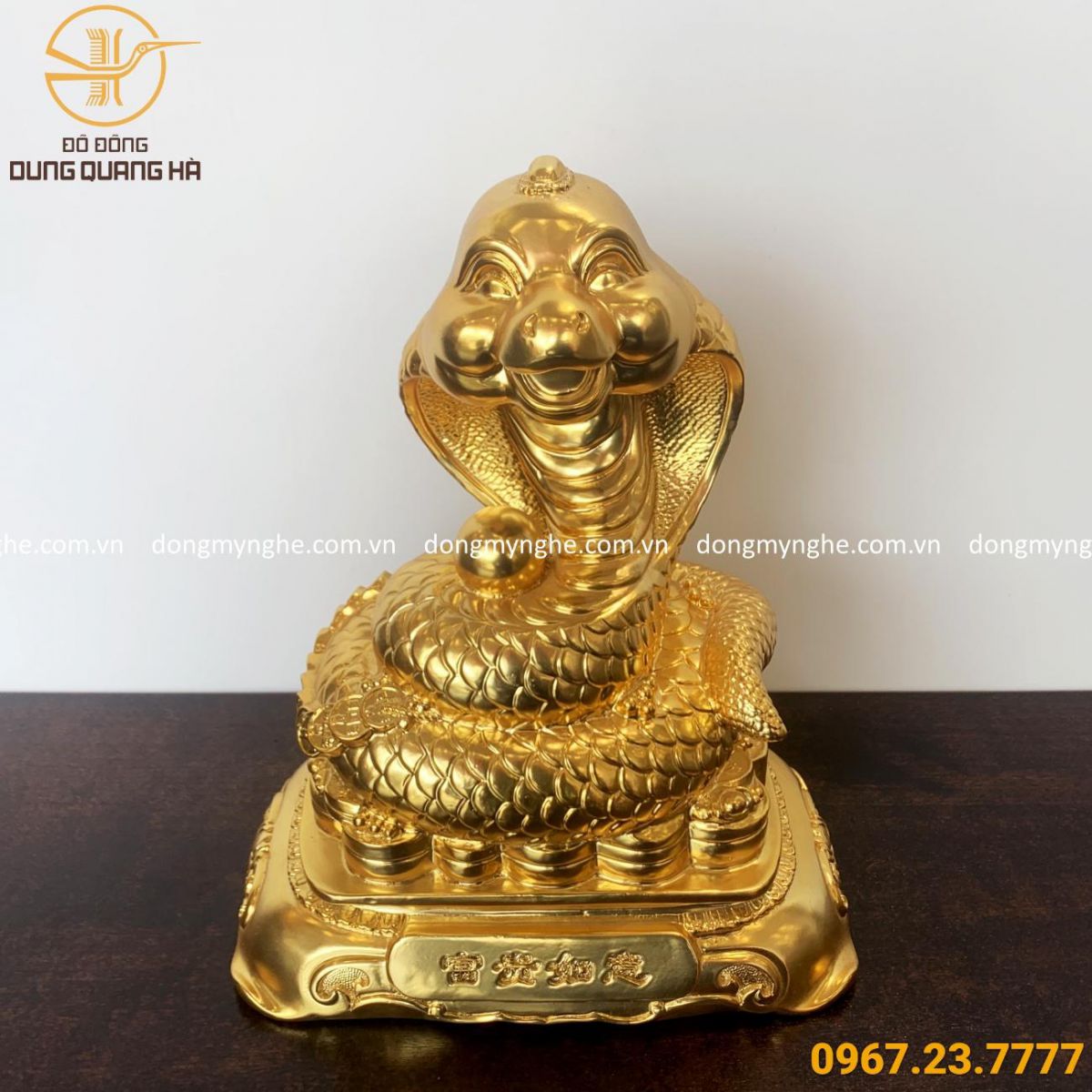 tượng rắn bằng đồng tượng rắn bằng đồng