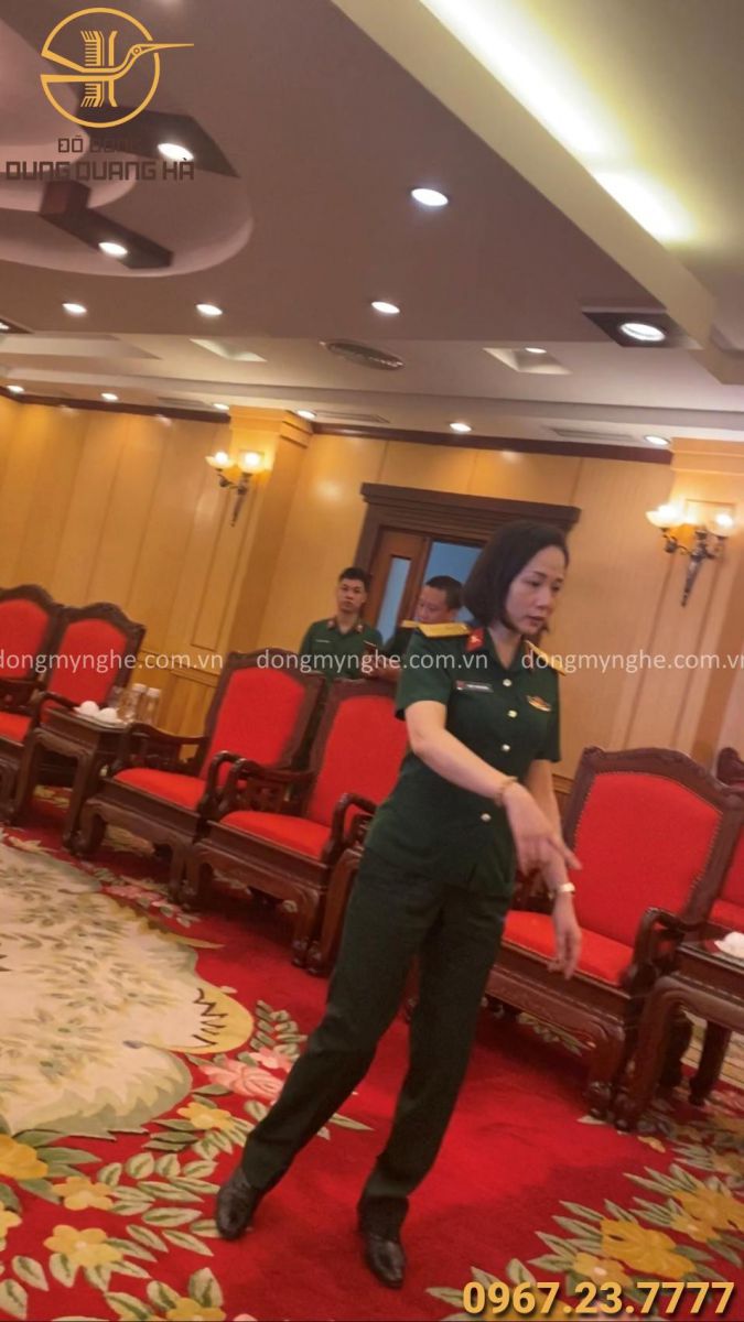 tranh bát mã truy phong