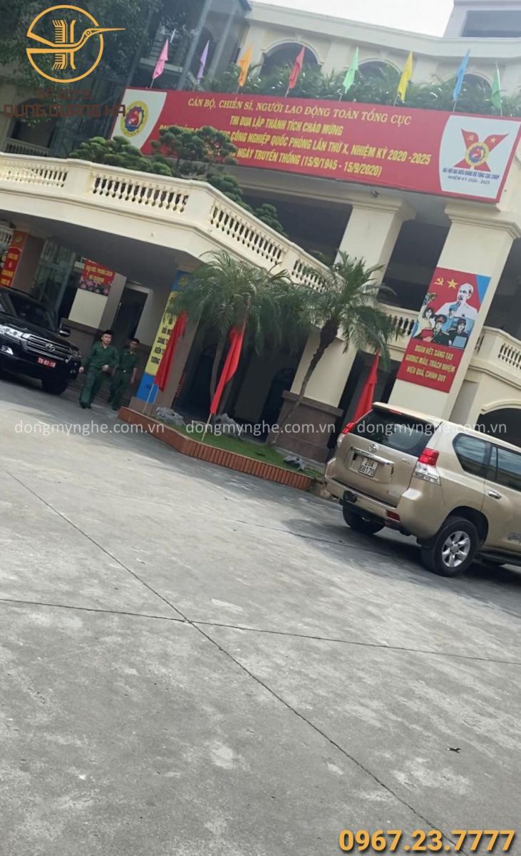 tranh bát mã truy phong