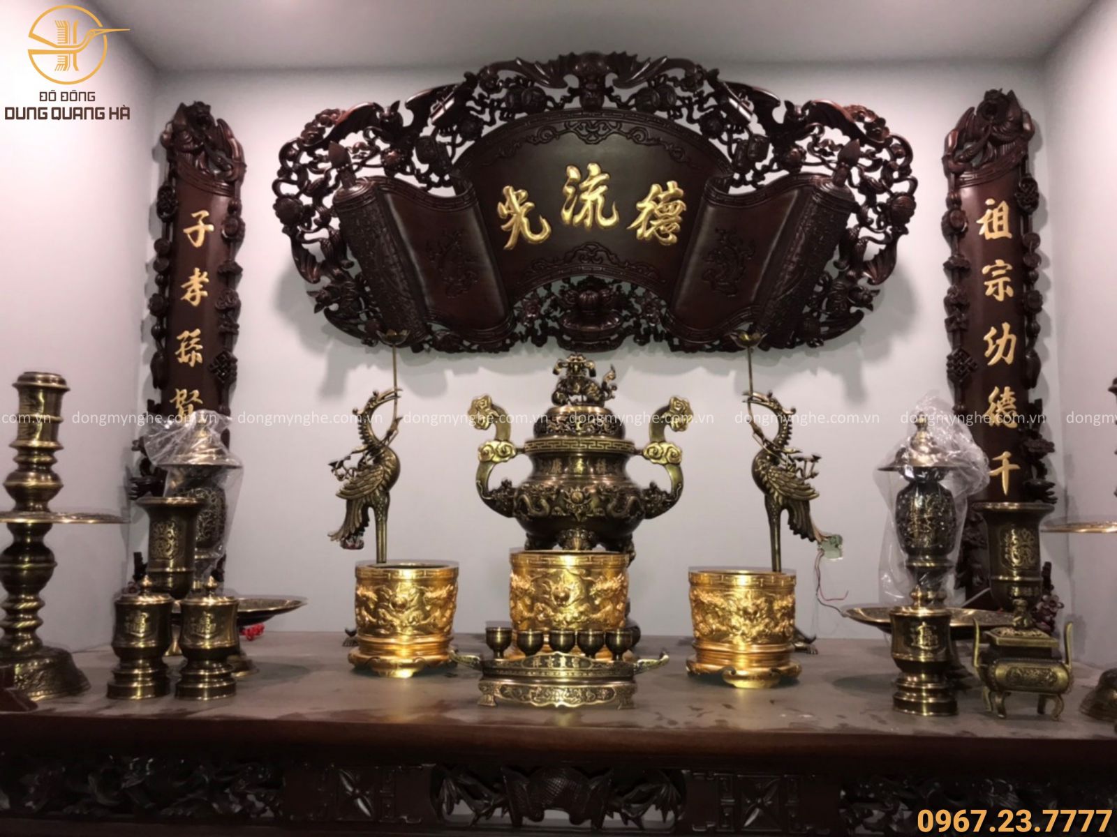 dùng bàn thờ cũ có được không 