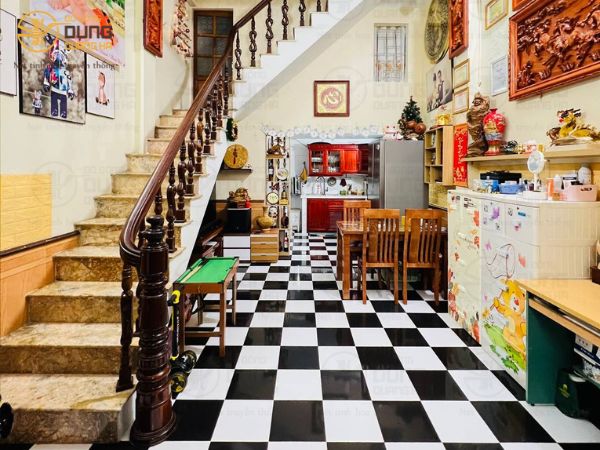 Đồ đồng Dung Quang Hà bàn giao tranh chữ Tâm khách Long Biên - Hà Nội!