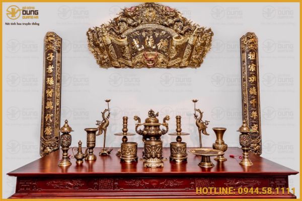 Giải Đáp: Bàn Thờ Đặt 2 Bát Hương Có Được Không